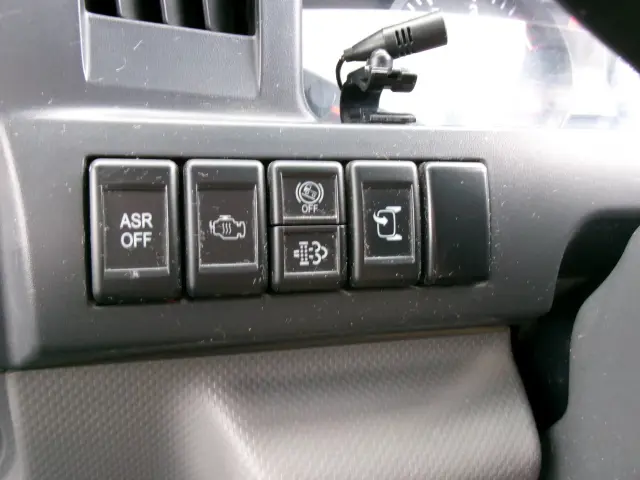 いすゞ エルフ TPG-NJR85AD(2WD)の写真17