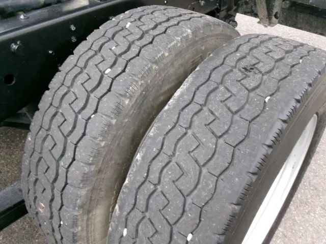 いすゞ エルフ TPG-NJR85AD(2WD)の写真39