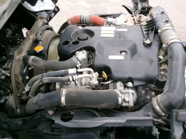 いすゞ エルフ TPG-NJR85AD(2WD)の写真45