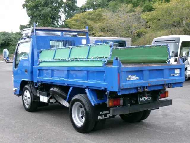 いすゞ エルフ 2RG-NJR88AD(2WD)の写真5