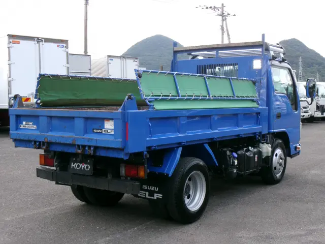 いすゞ エルフ 2RG-NJR88AD(2WD)の写真7