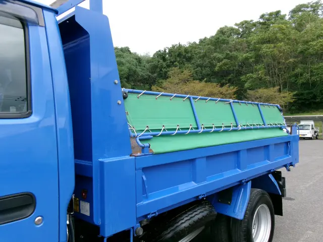 いすゞ エルフ 2RG-NJR88AD(2WD)の写真22