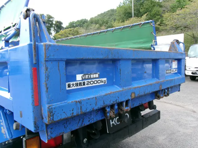いすゞ エルフ 2RG-NJR88AD(2WD)の写真24