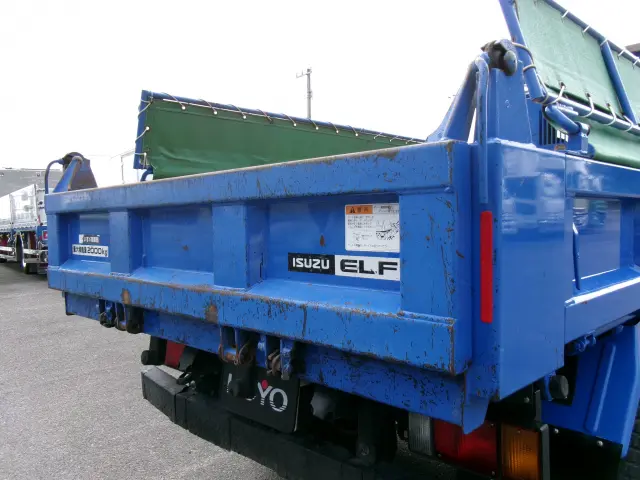 いすゞ エルフ 2RG-NJR88AD(2WD)の写真25