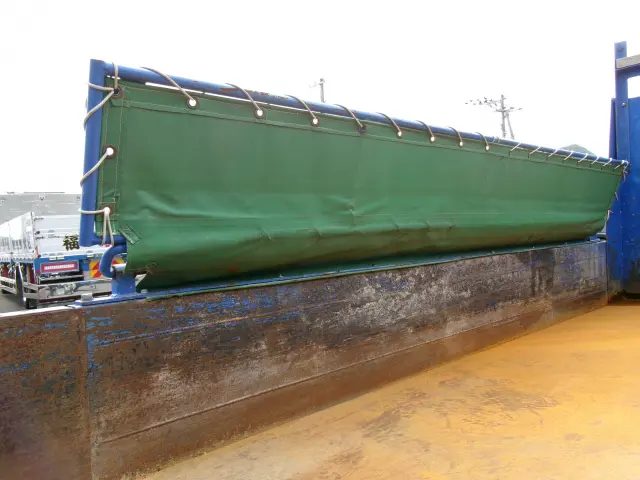 いすゞ エルフ 2RG-NJR88AD(2WD)の写真27