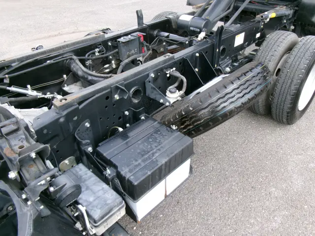 いすゞ エルフ 2RG-NJR88AD(2WD)の写真35