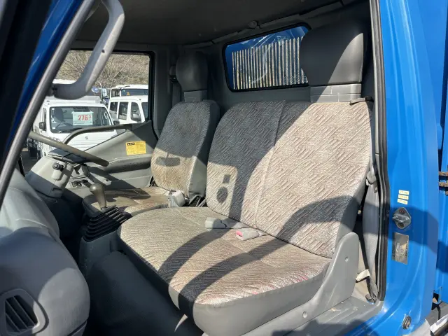 三菱 キャンター KC-FE538BD(2WD)の写真10