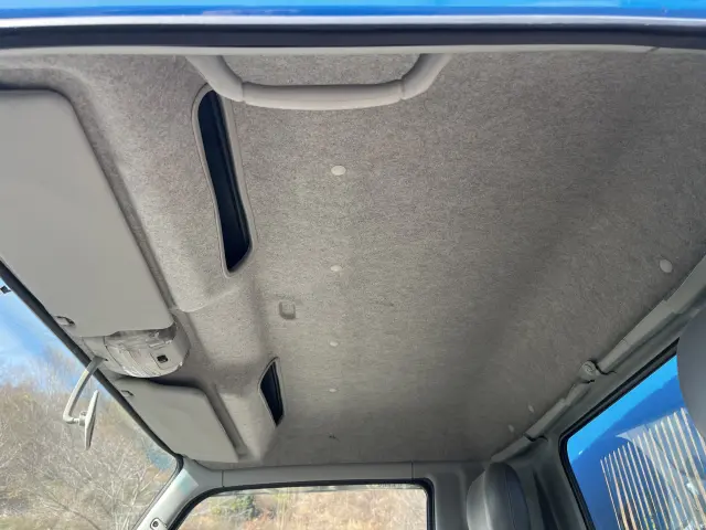 三菱 キャンター KC-FE538BD(2WD)の写真11