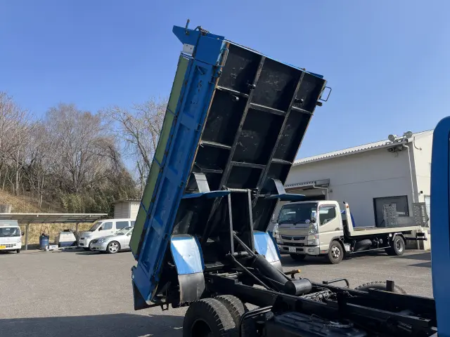 三菱 キャンター KC-FE538BD(2WD)の写真16
