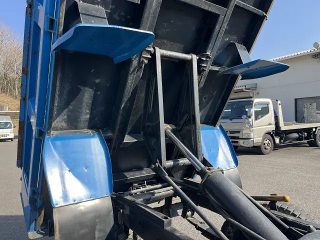 三菱 キャンター KC-FE538BD(2WD)の写真19