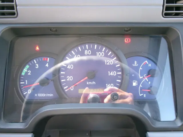 三菱 キャンターガッツ PDG-FB70B(2WD)の写真12