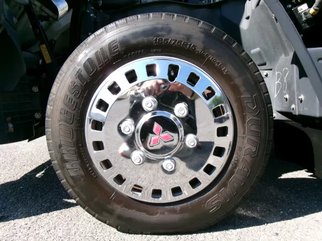 三菱 キャンターガッツ PDG-FB70B(2WD)の写真32