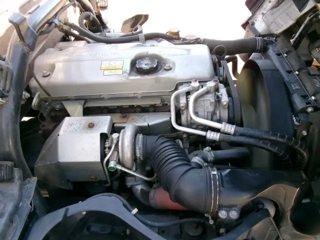 三菱 キャンターガッツ PDG-FB70B(2WD)の写真38