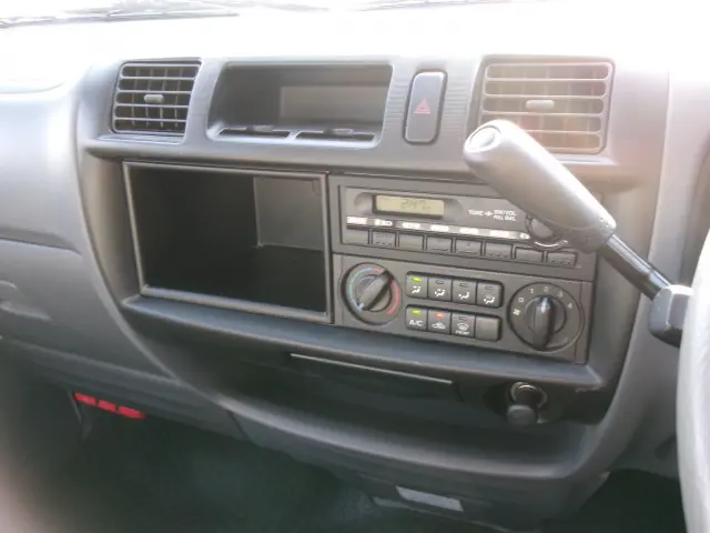 マツダ ボンゴトラック ABF-SKP2T(2WD)の写真20