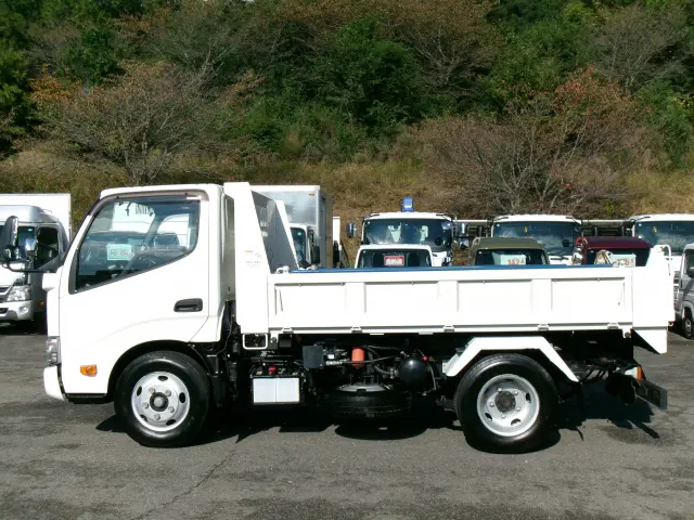 日野 デュトロ TKG-XZU620T(2WD)の写真4