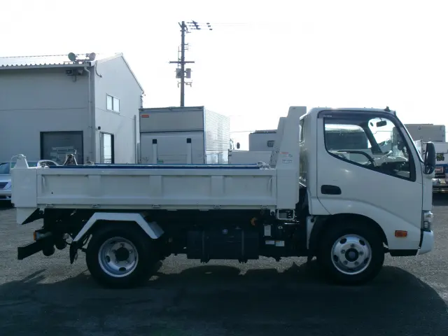日野 デュトロ TKG-XZU620T(2WD)の写真8