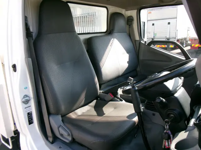 日野 デュトロ TKG-XZU620T(2WD)の写真10