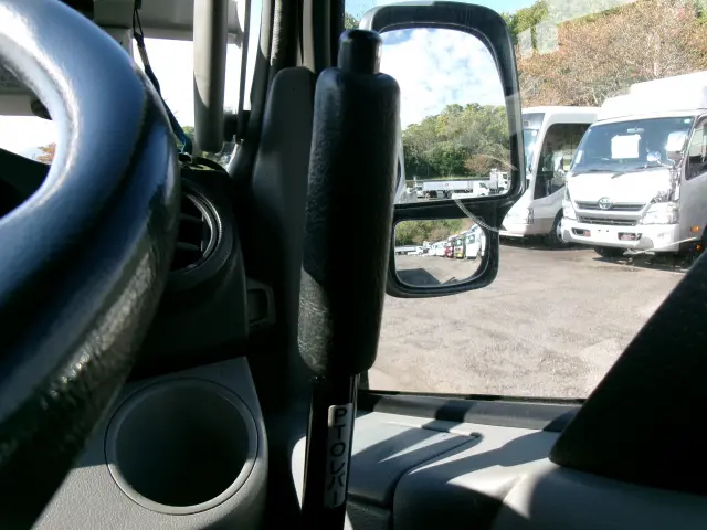 日野 デュトロ TKG-XZU620T(2WD)の写真17