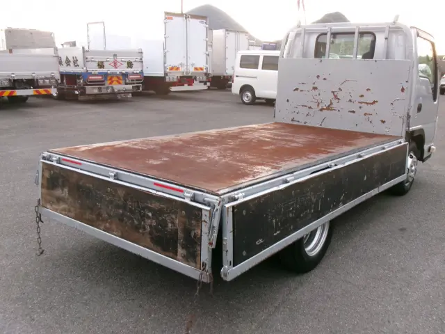 いすゞ エルフ TRG-NJR85A(2WD)の写真27