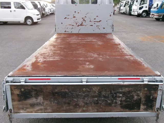 いすゞ エルフ TRG-NJR85A(2WD)の写真29