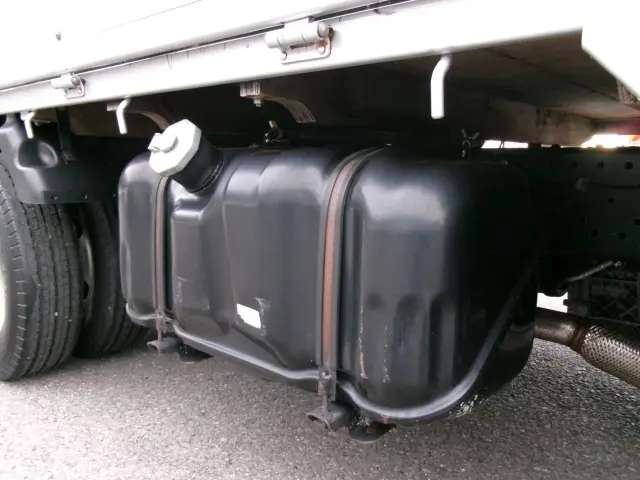 いすゞ エルフ TRG-NJR85A(2WD)の写真39