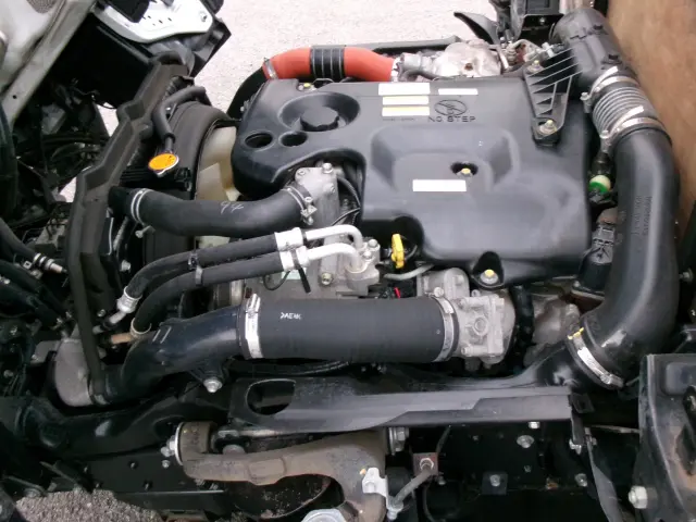 いすゞ エルフ TRG-NJR85A(2WD)の写真41