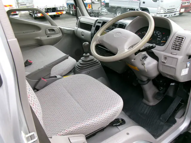トヨタ トヨエース KR-KDY220(2WD)の写真9