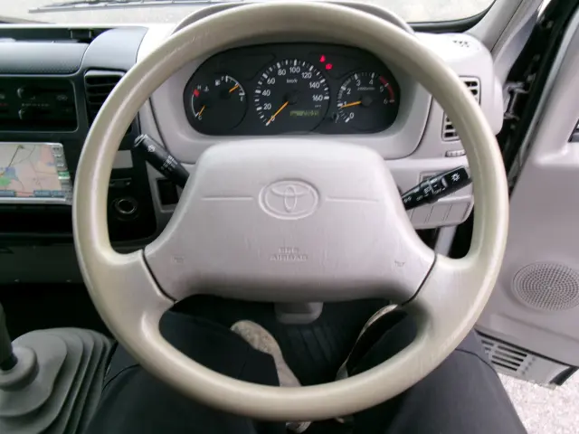 トヨタ トヨエース KR-KDY220(2WD)の写真11