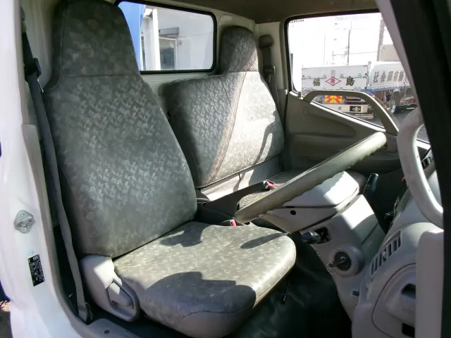 日野 デュトロ BKG-XZU344M(2WD)の写真9