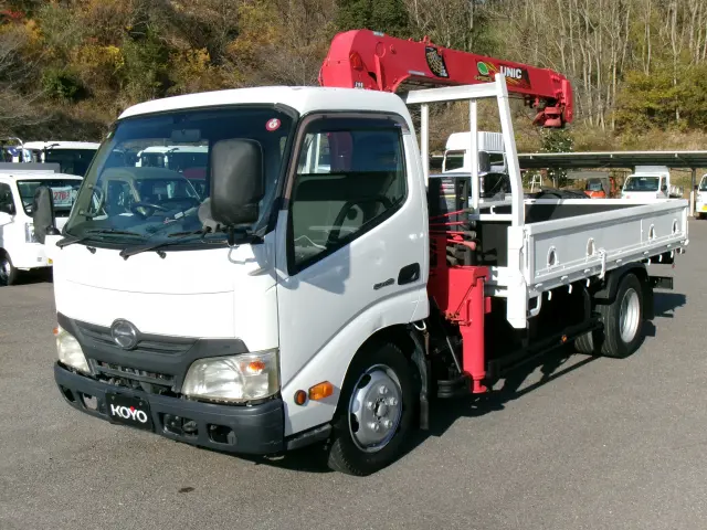 日野 デュトロ SKG-XZU650M(2WD)の写真1