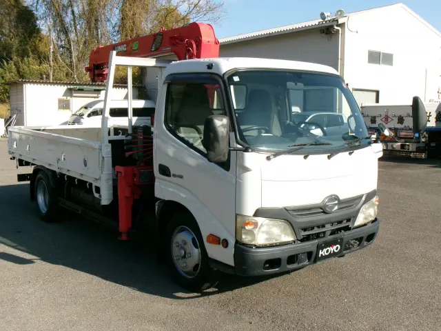 日野 デュトロ SKG-XZU650M(2WD)の写真2