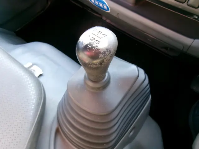 日野 デュトロ SKG-XZU650M(2WD)の写真13