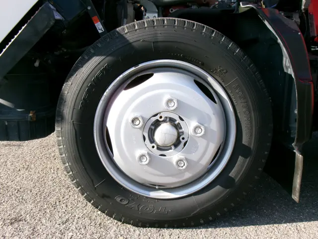 日野 デュトロ SKG-XZU650M(2WD)の写真34