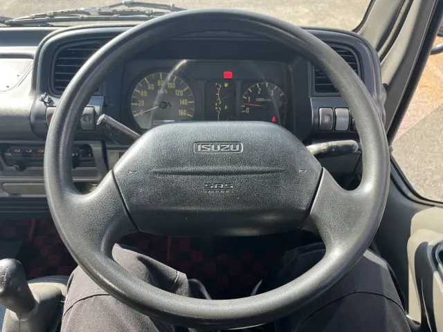 いすゞ エルフ KK-NKR66LAV(2WD)の写真11