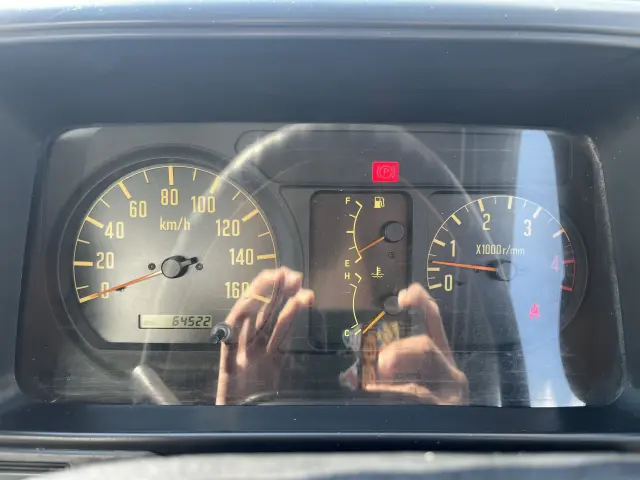 いすゞ エルフ KK-NKR66LAV(2WD)の写真14