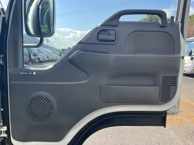 いすゞ エルフ KK-NKR66LAV(2WD)の写真23