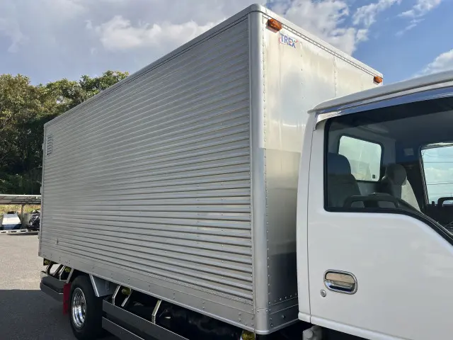 いすゞ エルフ KK-NKR66LAV(2WD)の写真24