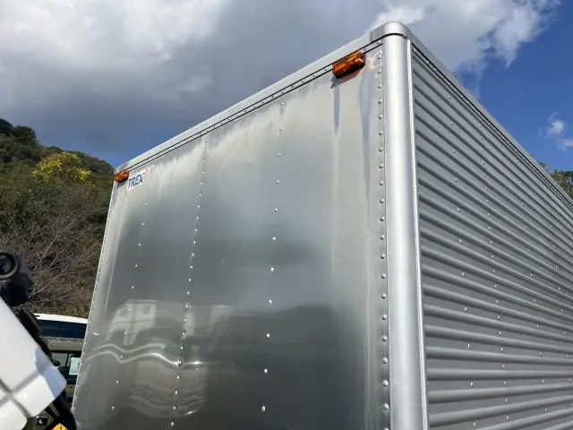 いすゞ エルフ KK-NKR66LAV(2WD)の写真30