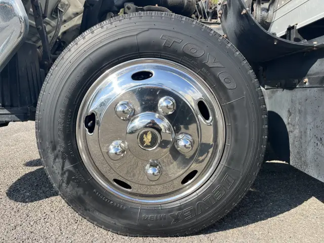 いすゞ エルフ KK-NKR66LAV(2WD)の写真32