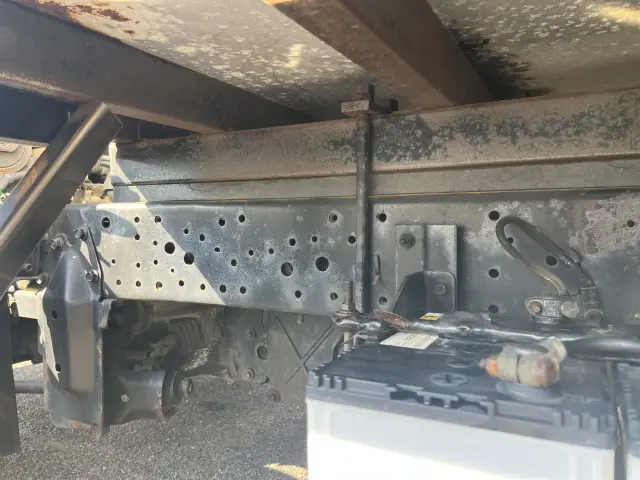 いすゞ エルフ KK-NKR66LAV(2WD)の写真34