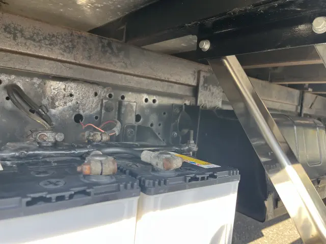 いすゞ エルフ KK-NKR66LAV(2WD)の写真35