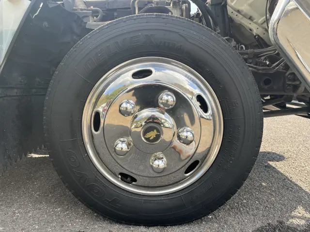 いすゞ エルフ KK-NKR66LAV(2WD)の写真40