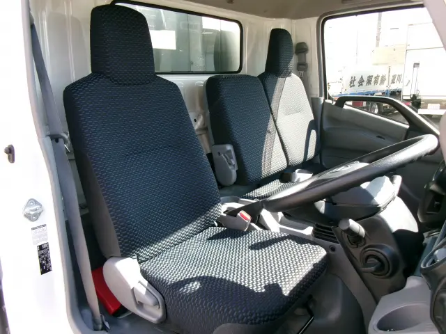 日野 デュトロ 2KG-XZU712M(2WD)の写真10