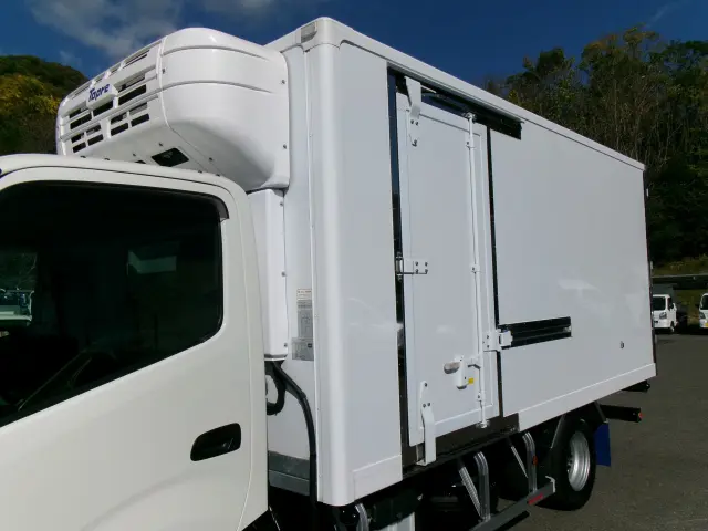 日野 デュトロ 2KG-XZU712M(2WD)の写真21