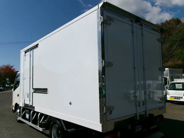 日野 デュトロ 2KG-XZU712M(2WD)の写真22