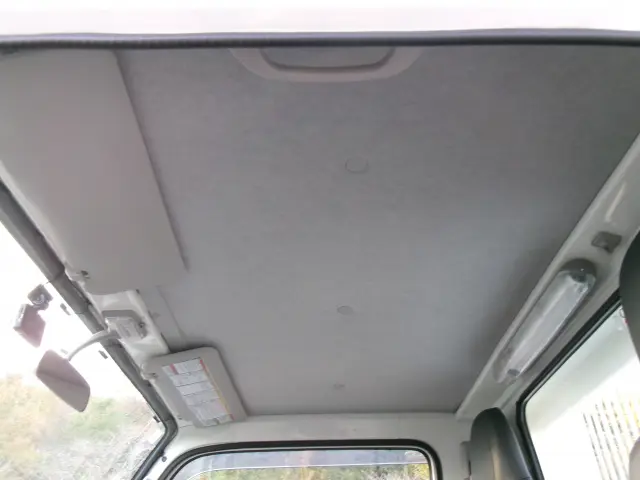 いすゞ エルフ 2RG-NKR88AD(2WD)の写真21