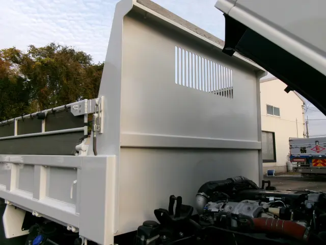 いすゞ エルフ 2RG-NKR88AD(2WD)の写真34