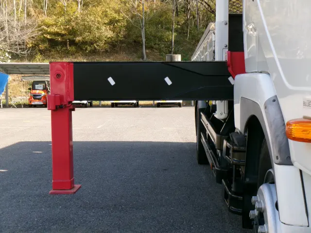 三菱 ファイター TKG-FK62FY(2WD)の写真25