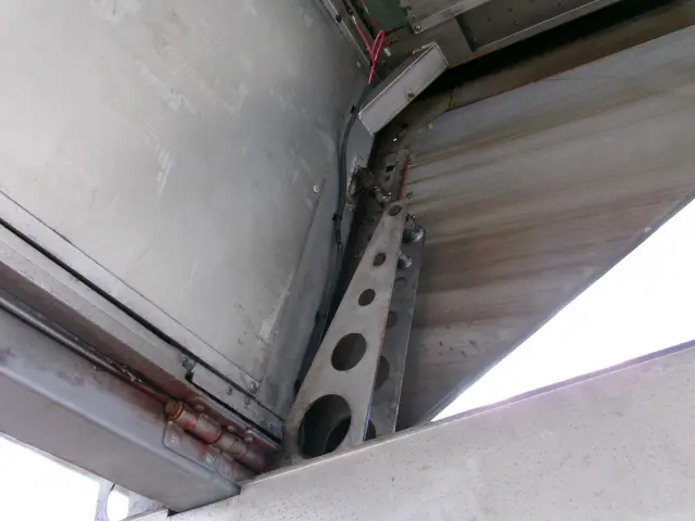 日野 レンジャー ADG-FD7JLWAの写真22