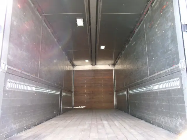 日野 レンジャー ADG-FD7JLWAの写真23